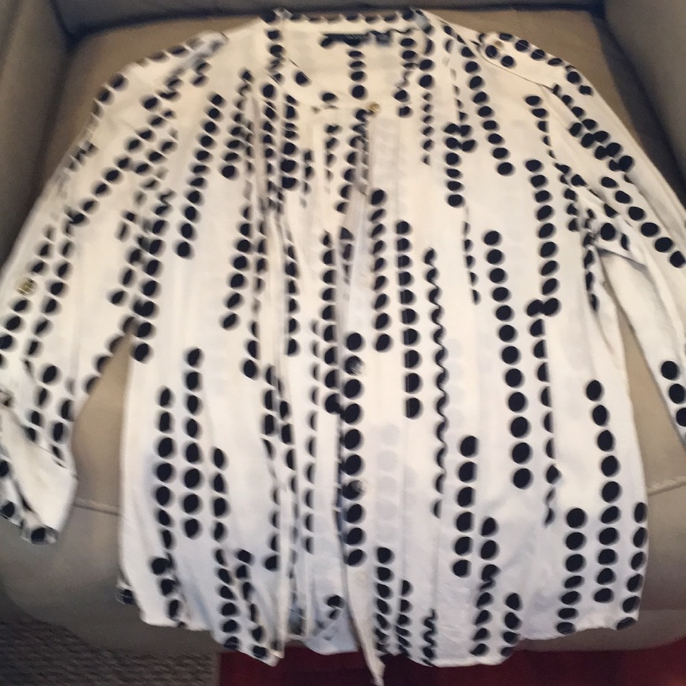 Ladies a.n.a medium dress shirt
